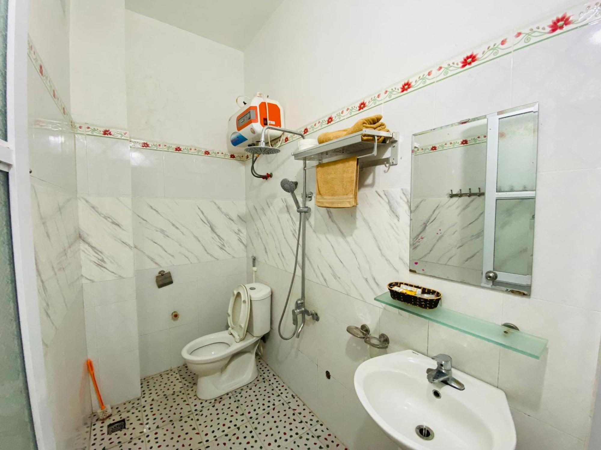 Viet Hoang Hotel Bao Lac Екстер'єр фото